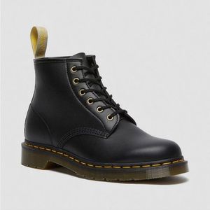 Vegan Dr. Martens Ankle Boots Womens 7
